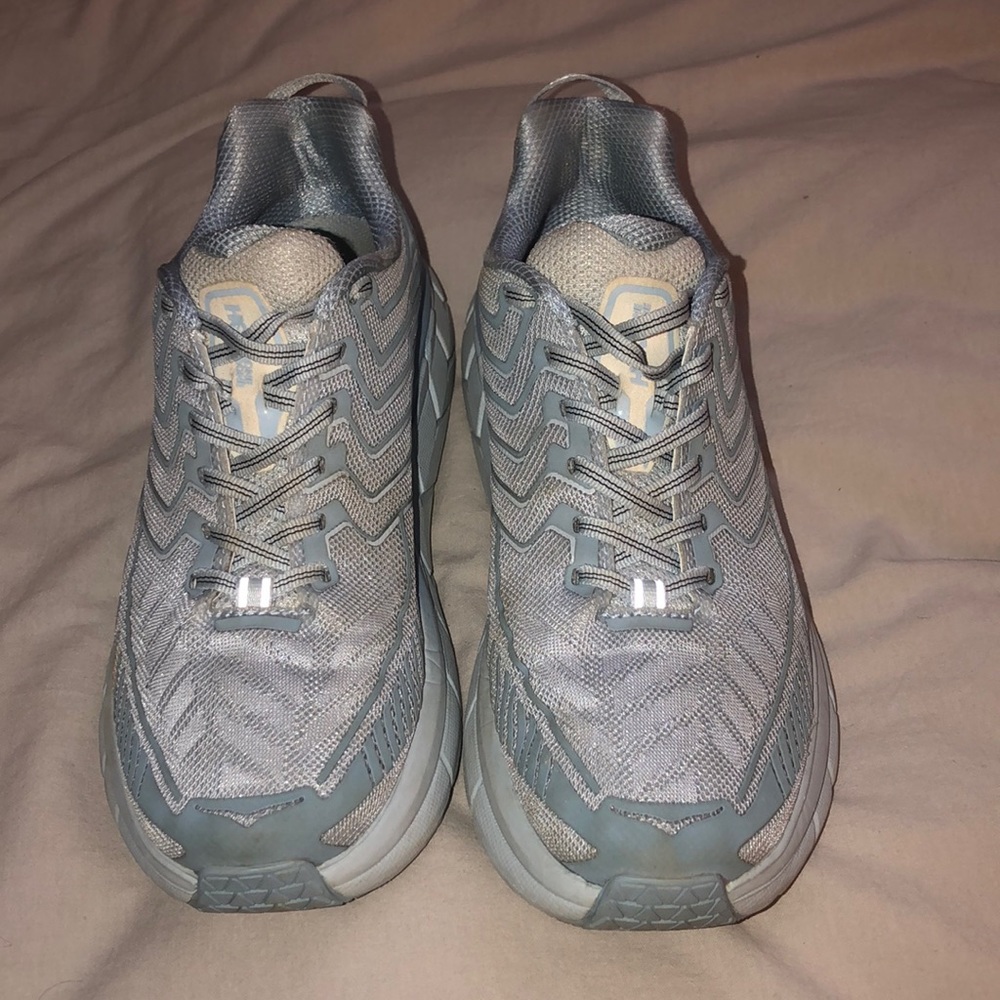RARE Hoka One One : Clifton 4 Outdoor Voices
